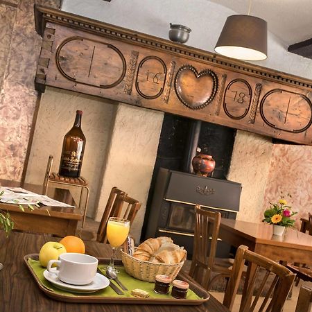 Logis Hotel Restaurant Du Commerce La Canourgue Zewnętrze zdjęcie