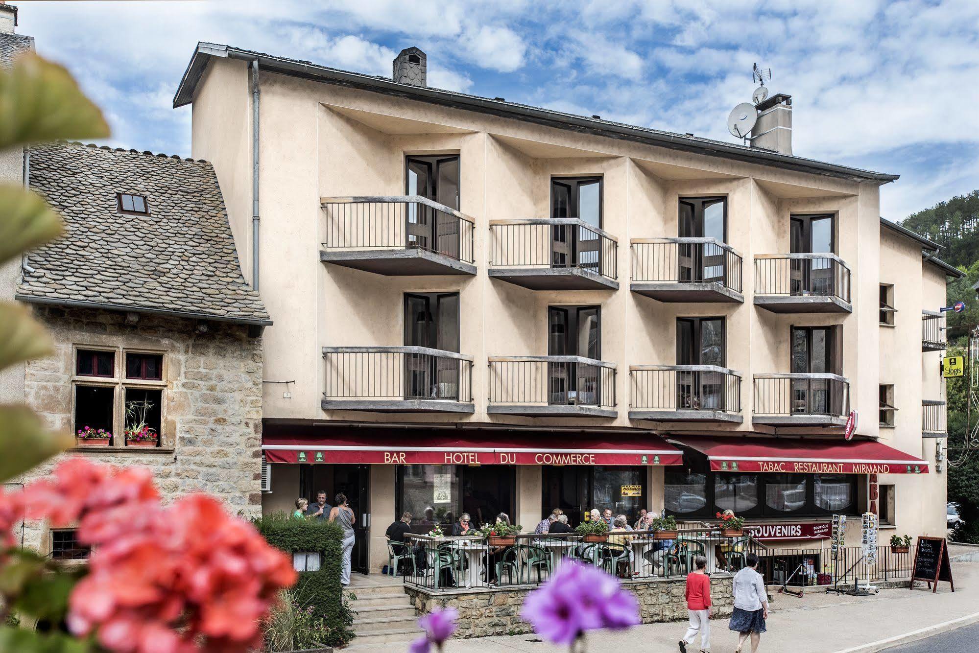 Logis Hotel Restaurant Du Commerce La Canourgue Zewnętrze zdjęcie
